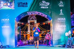 BIB: 5100
                            <button type="button" onclick="openModal(21813441)" class="btn btn-primary btn-sm float-right btn-popup" data-toggle="modal" data-target=".modal-high-quality">
                        <i class="fas fa-shopping-cart"></i> Add to Cart
                    </button>
                                            <button type="button" onclick="isThisMe(21813441, true)" class="btn btn-success btn-sm float-right btn-popup btn-isme hidden" data-toggle="tooltip" data-placement="bottom" title="นี่คือรูปของคุณใช่ไหม คลิกที่นี่เพื่อเอาเข้าอัลบั้ม">
                        <i class="fas fa-plus"></i> Add to album
                    </button>
                    <button type="button" onclick="isThisMe(21813441, false)" class="btn btn-warning btn-sm float-right btn-popup btn-isnotme hidden">
                        <i class="fas fa-ban"></i> Remove from album
                    </button>